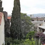 Split Holidays 6