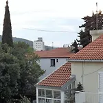 Split Holidays 6